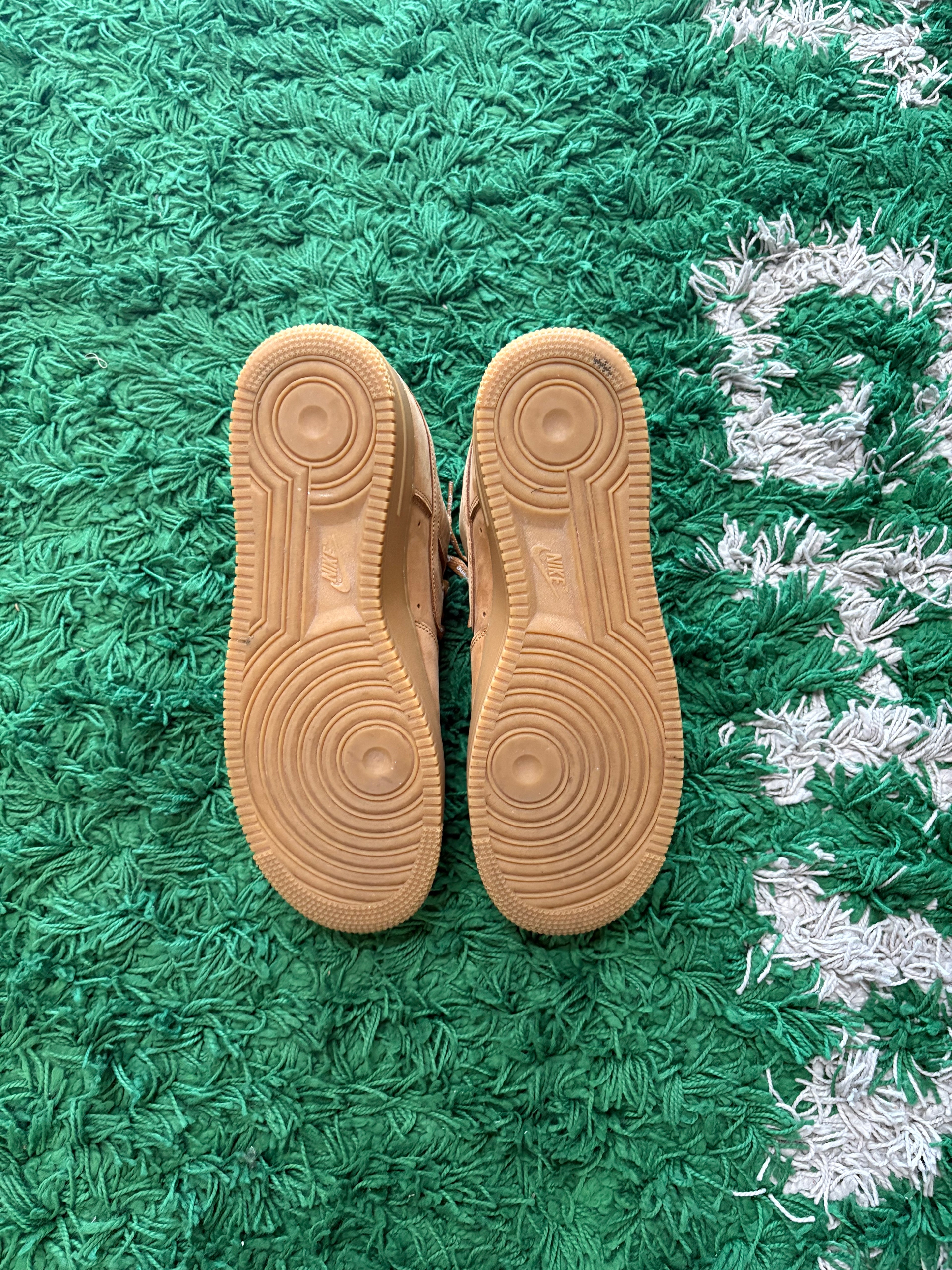 Supreme x Nike Air Force 1 Low “Wheat”