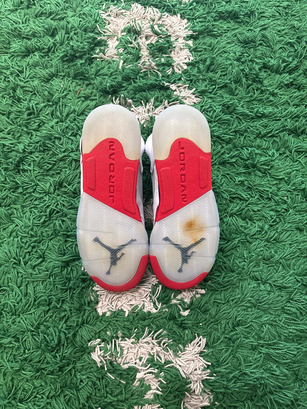 Jordan Retro 5 “Fire Red”