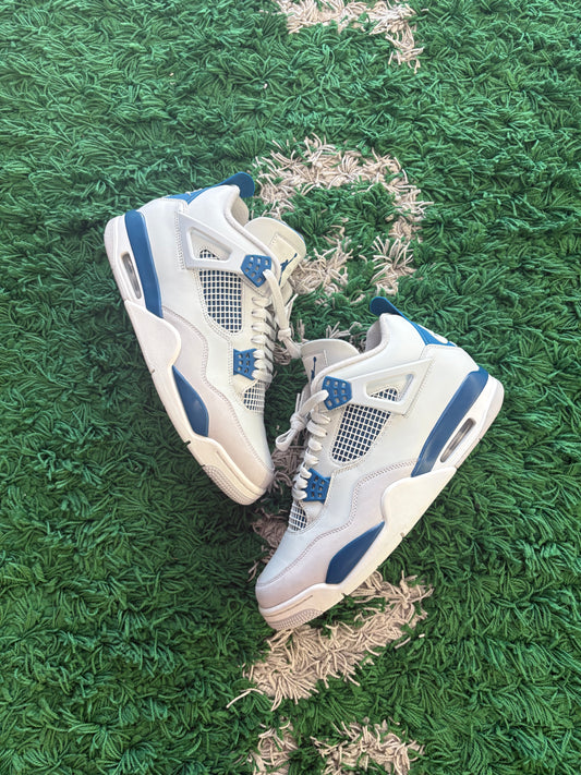 Jordan Retro 4 “Military Blue” 2024