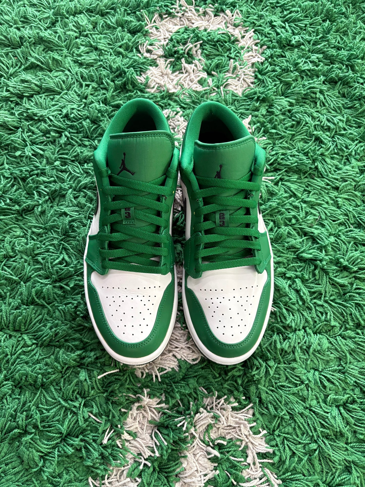 Jordan Retro 1 Low “Pine Green”