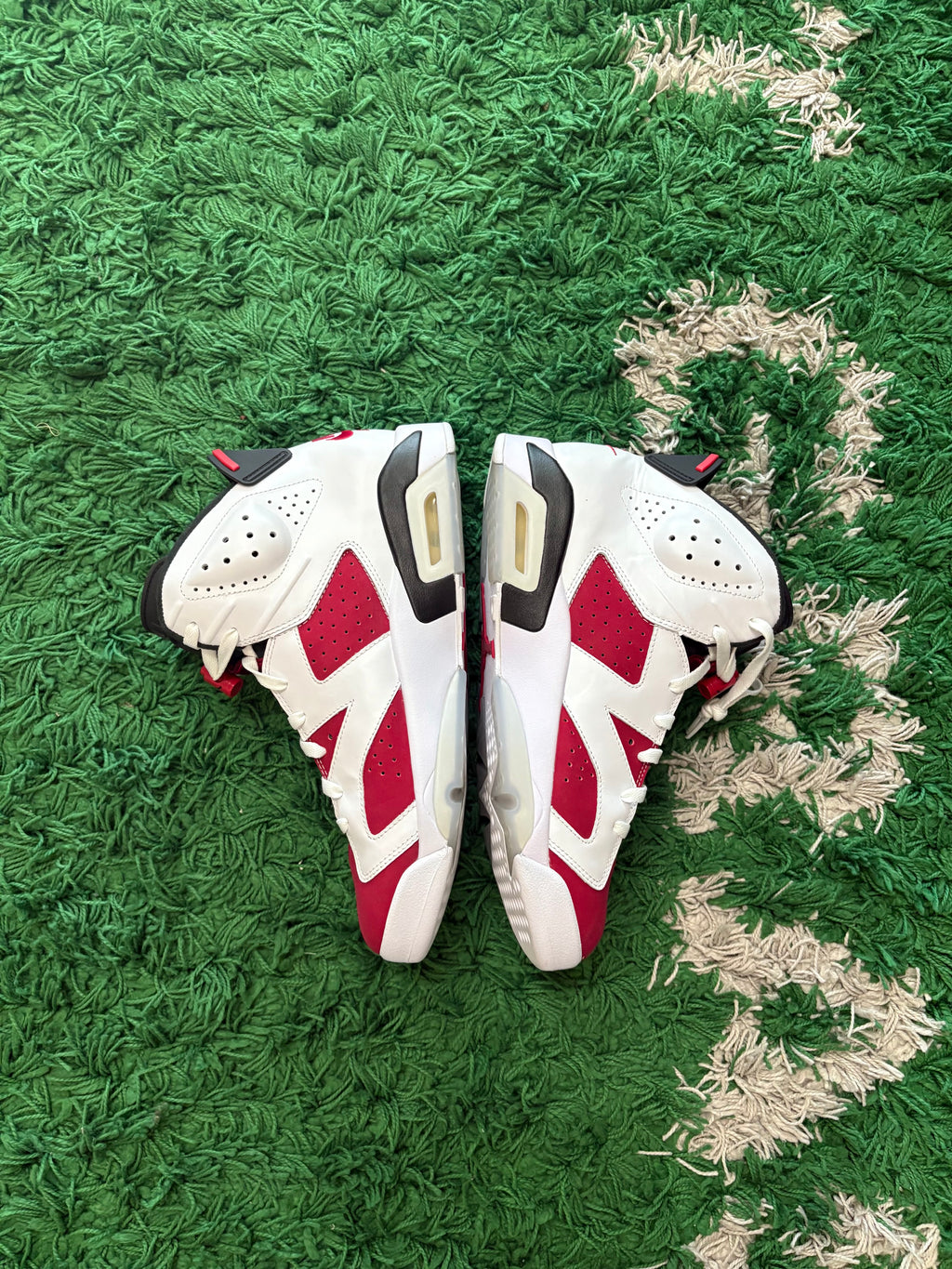 Jordan Retro 6 “Carmine”