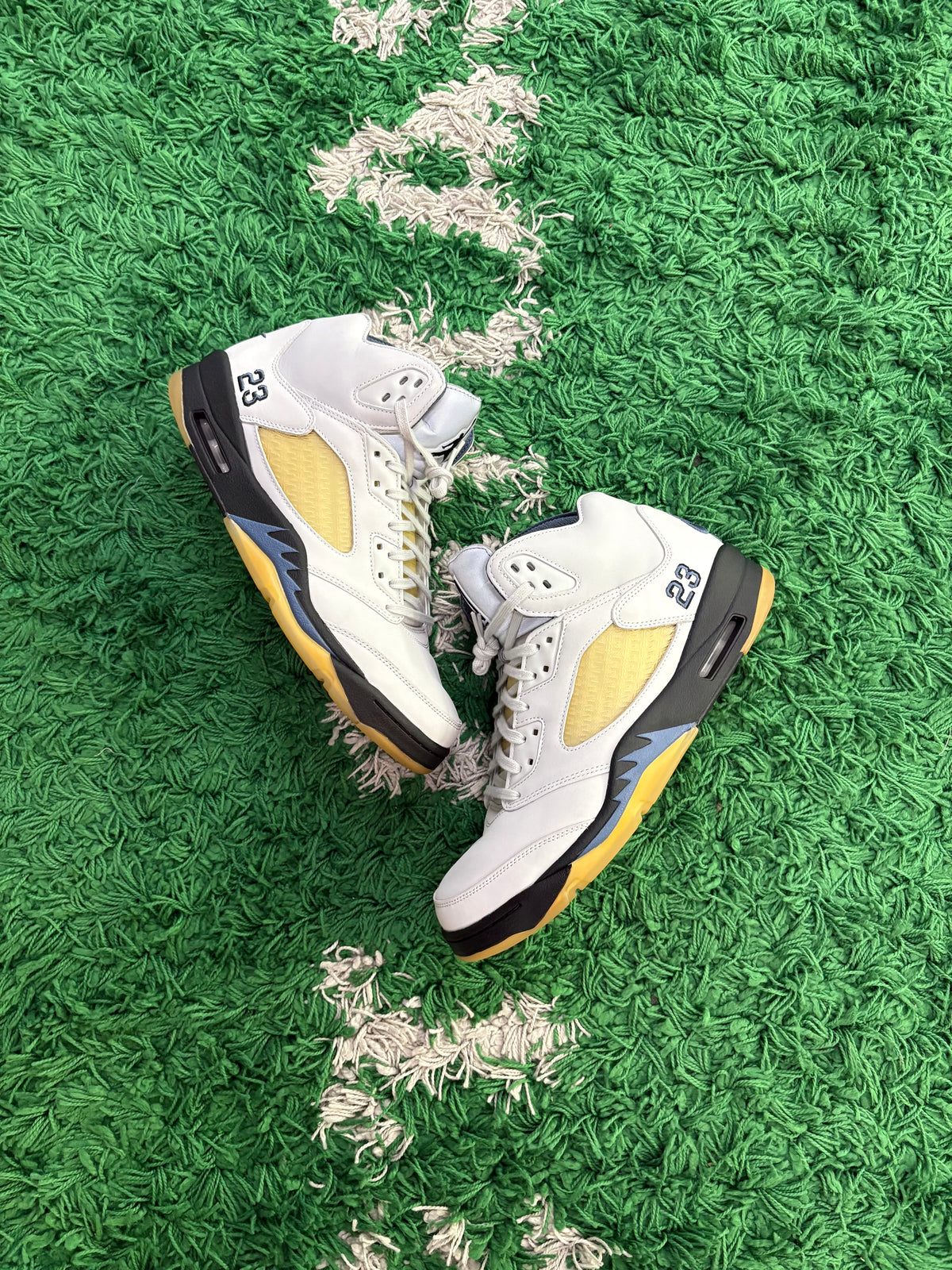 A Ma Maniere X Wmns Jordan Retro 5 “Dawn”