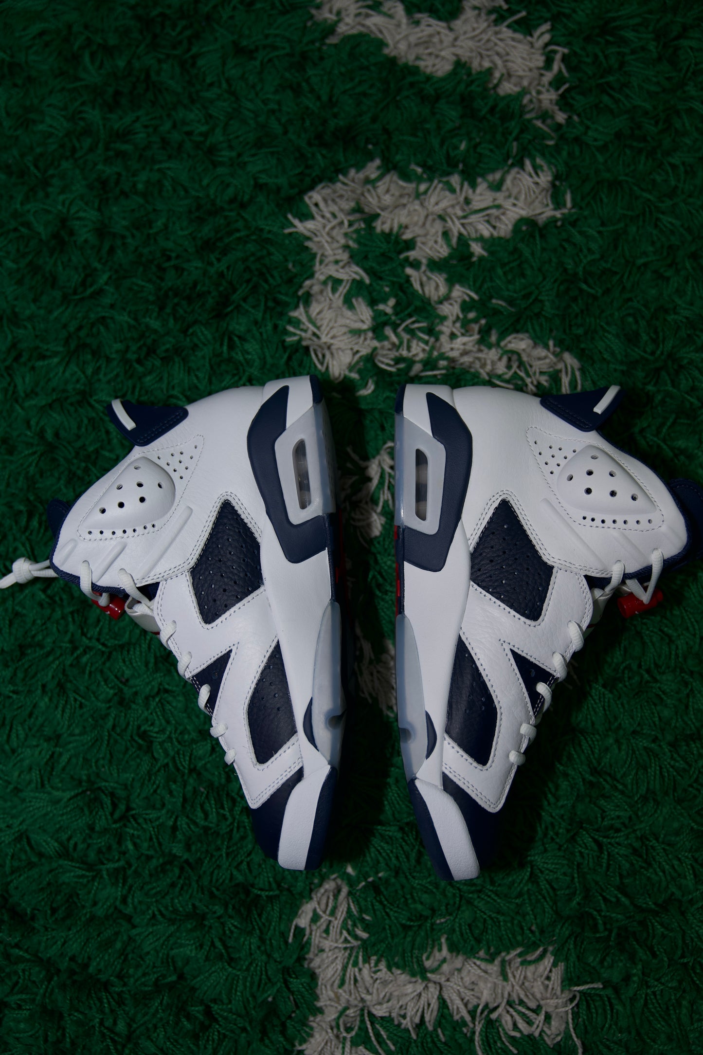 Jordan Retro 6 “Olympic”