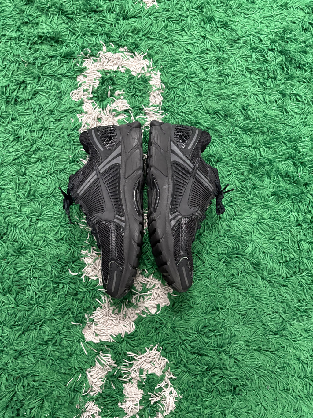 Nike Voomero 5 “Triple Black”