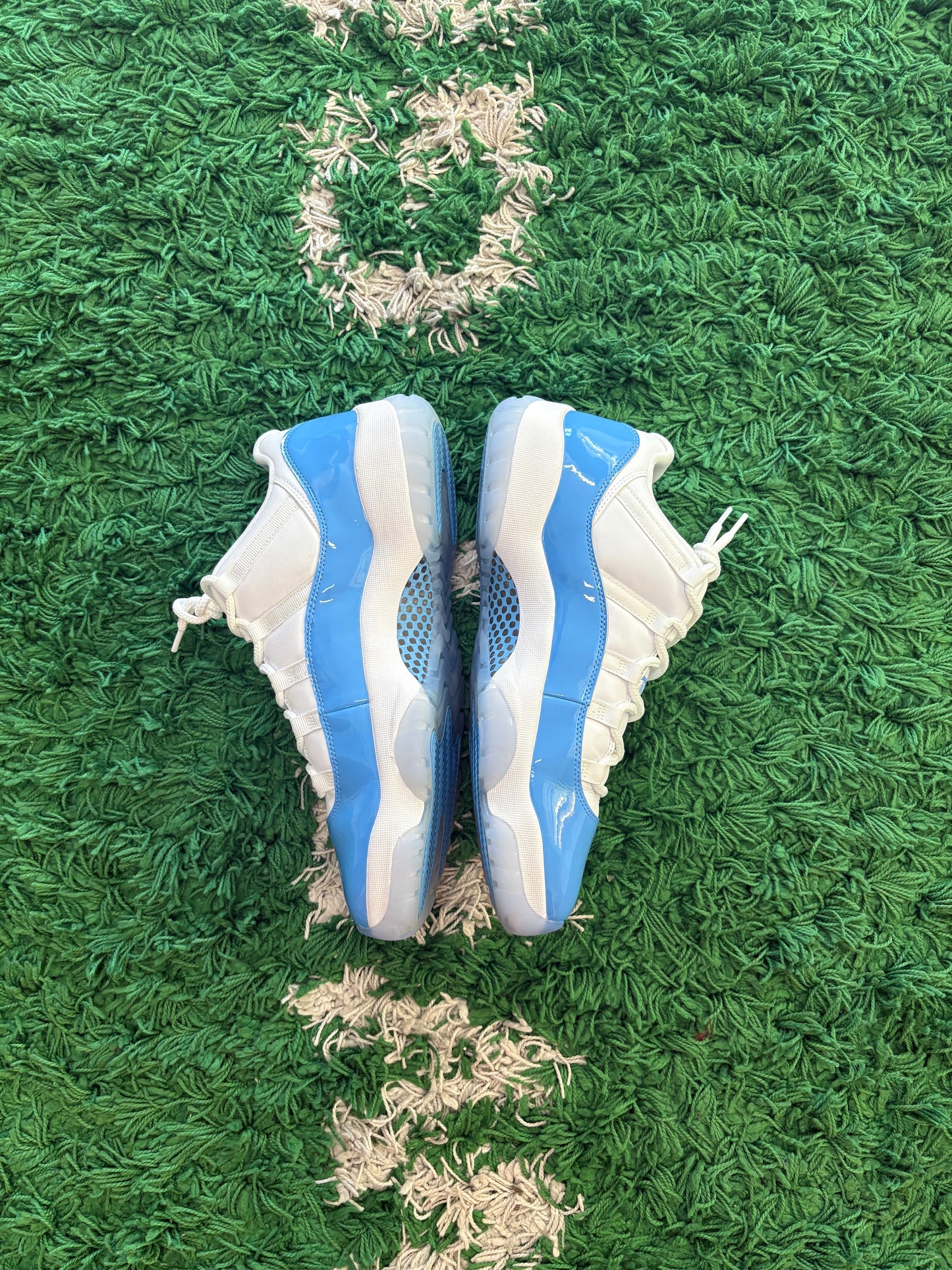 Jordan Retro 11 Low “UNC”