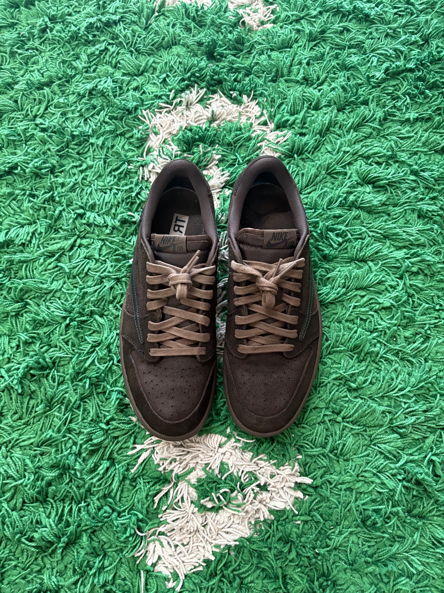 Travis Scott X Jordan Retro 1 Low “Velvet Brown”
