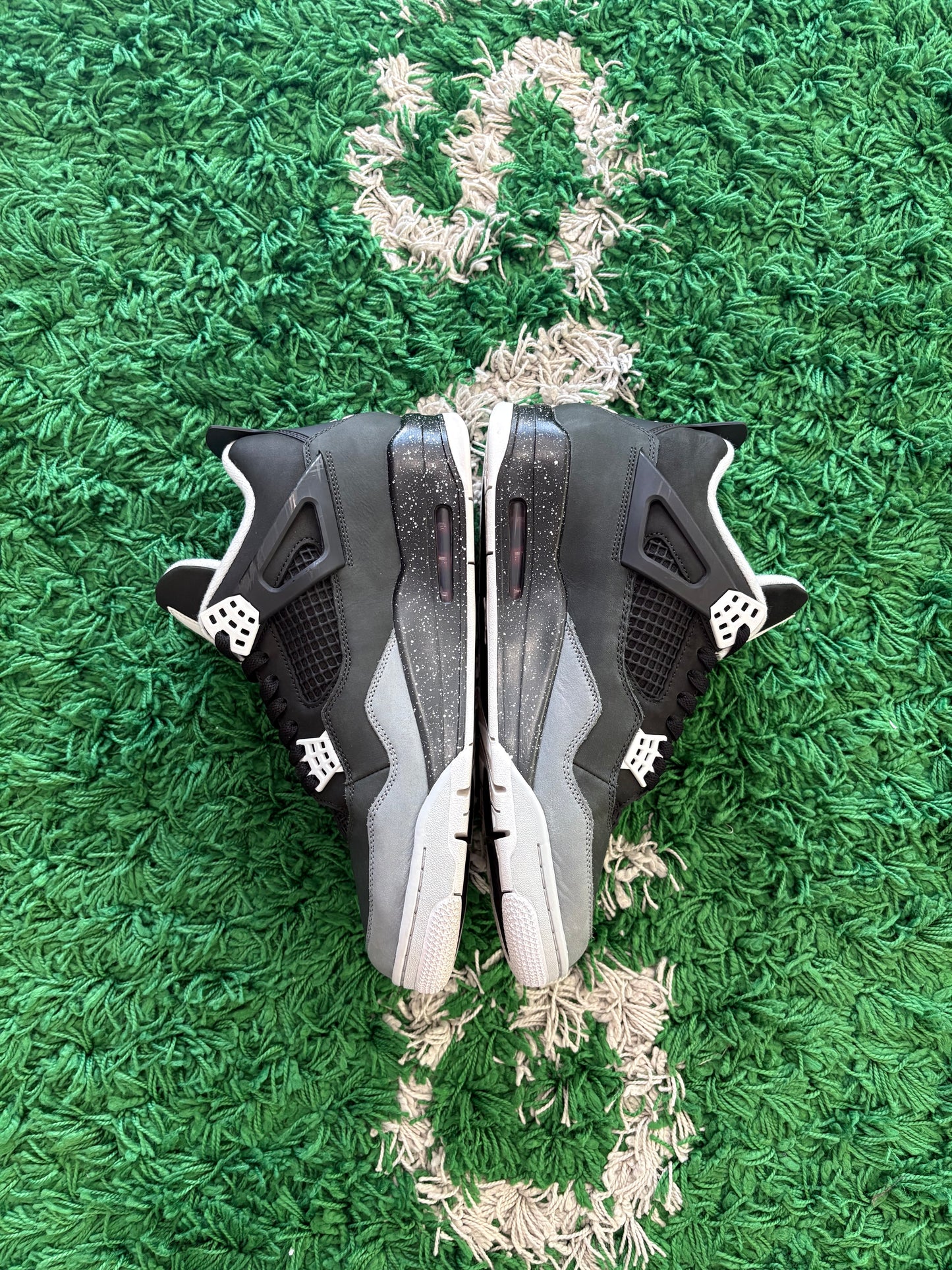 Jordan Retro 4 “Fear”