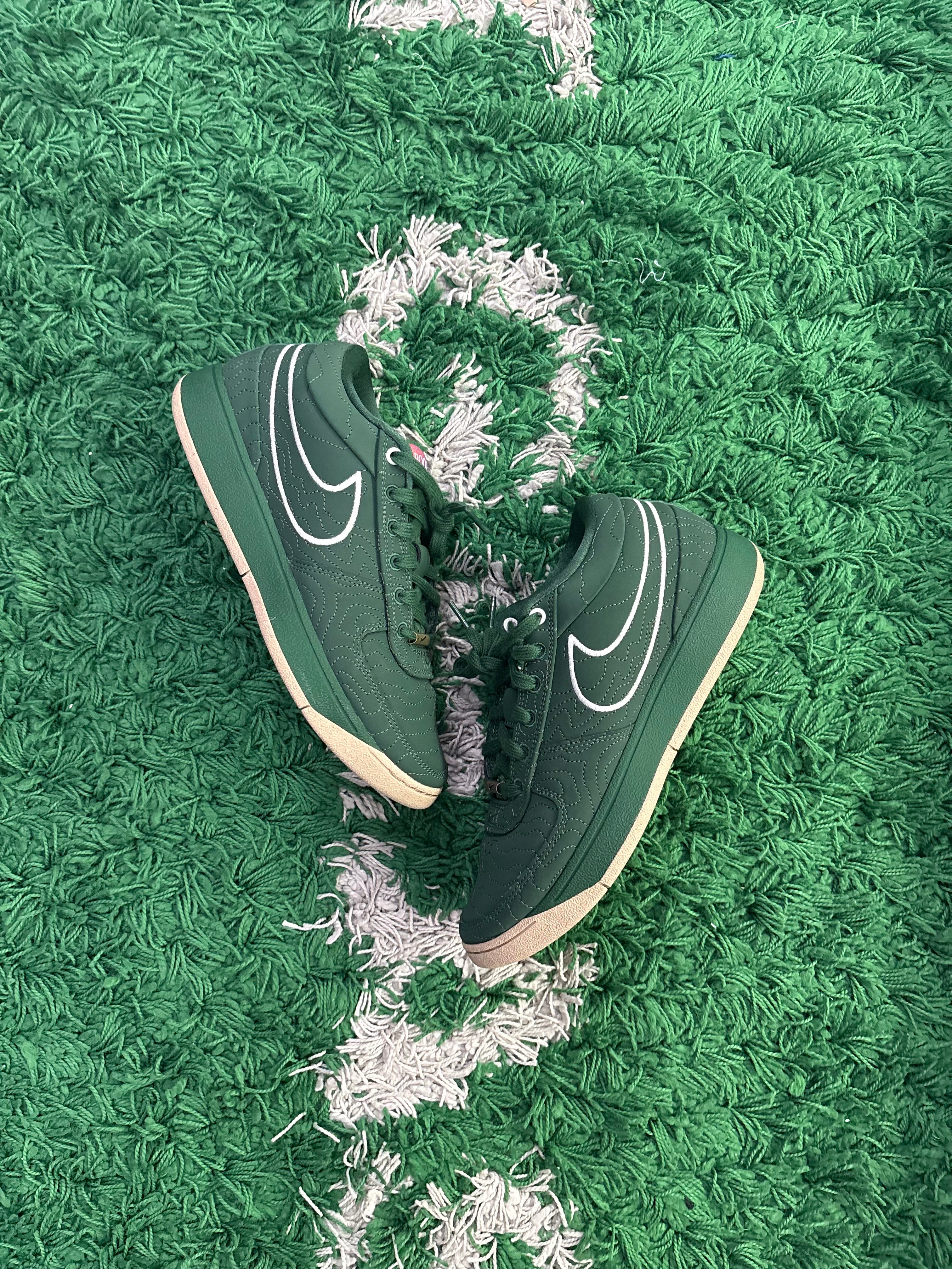 Nike Book 1 “flagstaff”