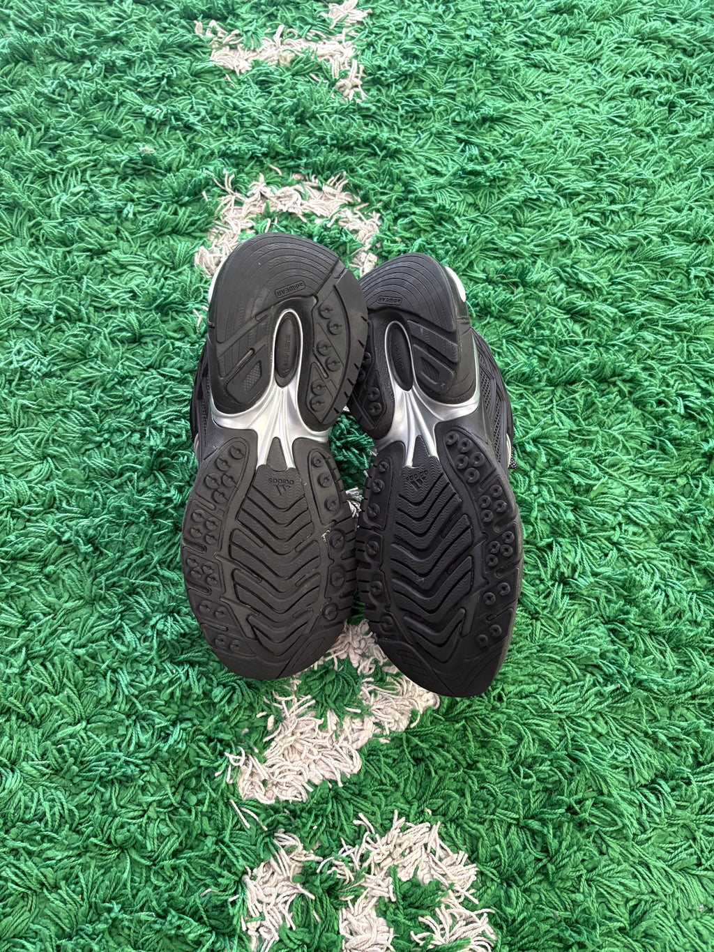 Adidas adistar XLG 2.0 “Black”