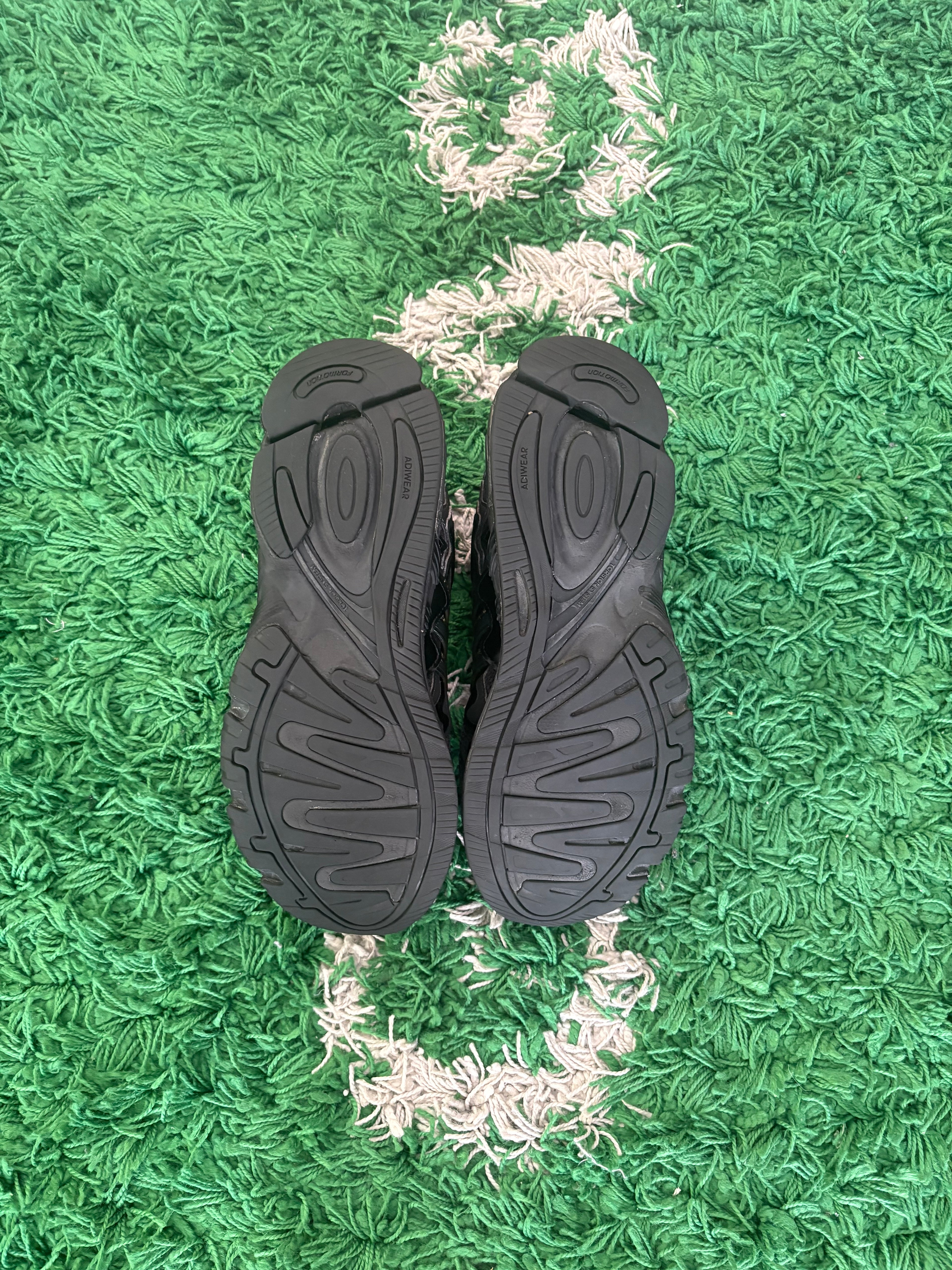Bad Bunny Response CL “Triple Black”