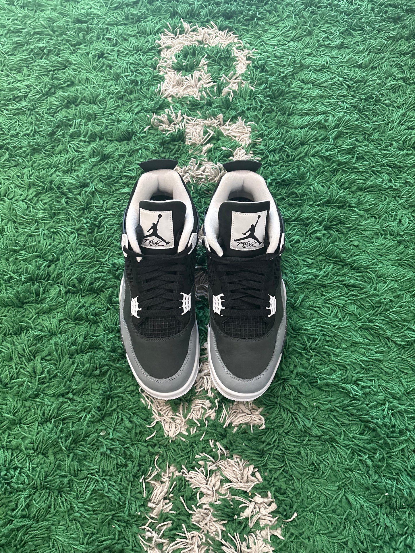 Jordan Retro 4 “Fear”