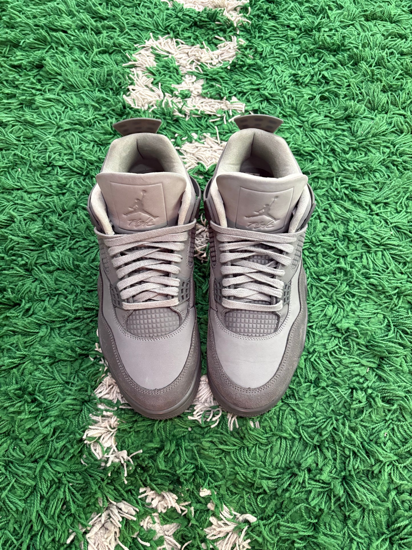 Jordan Retro 4 “Wet Cement”