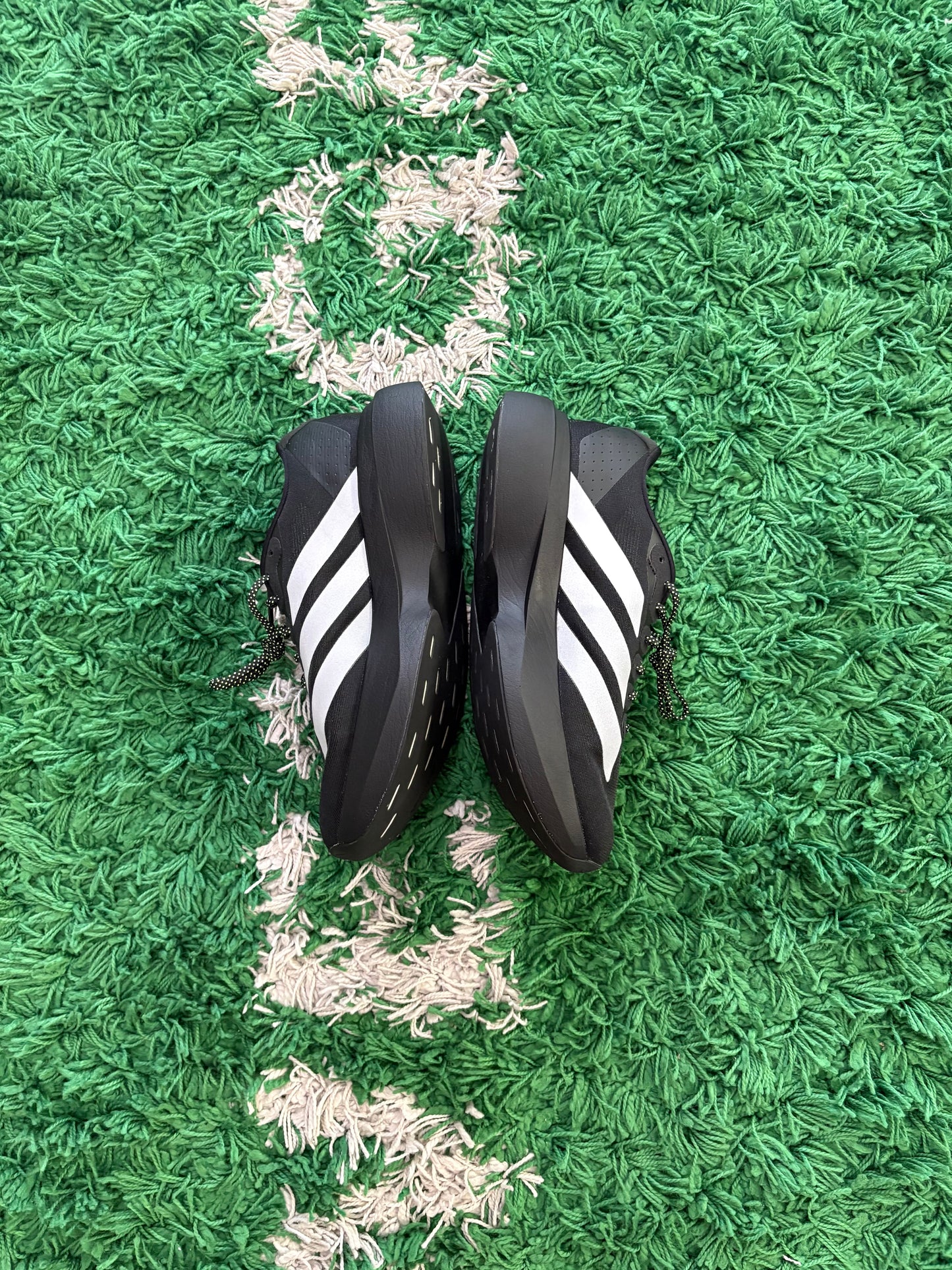 Adizero Evo SL “Black silver metallic”