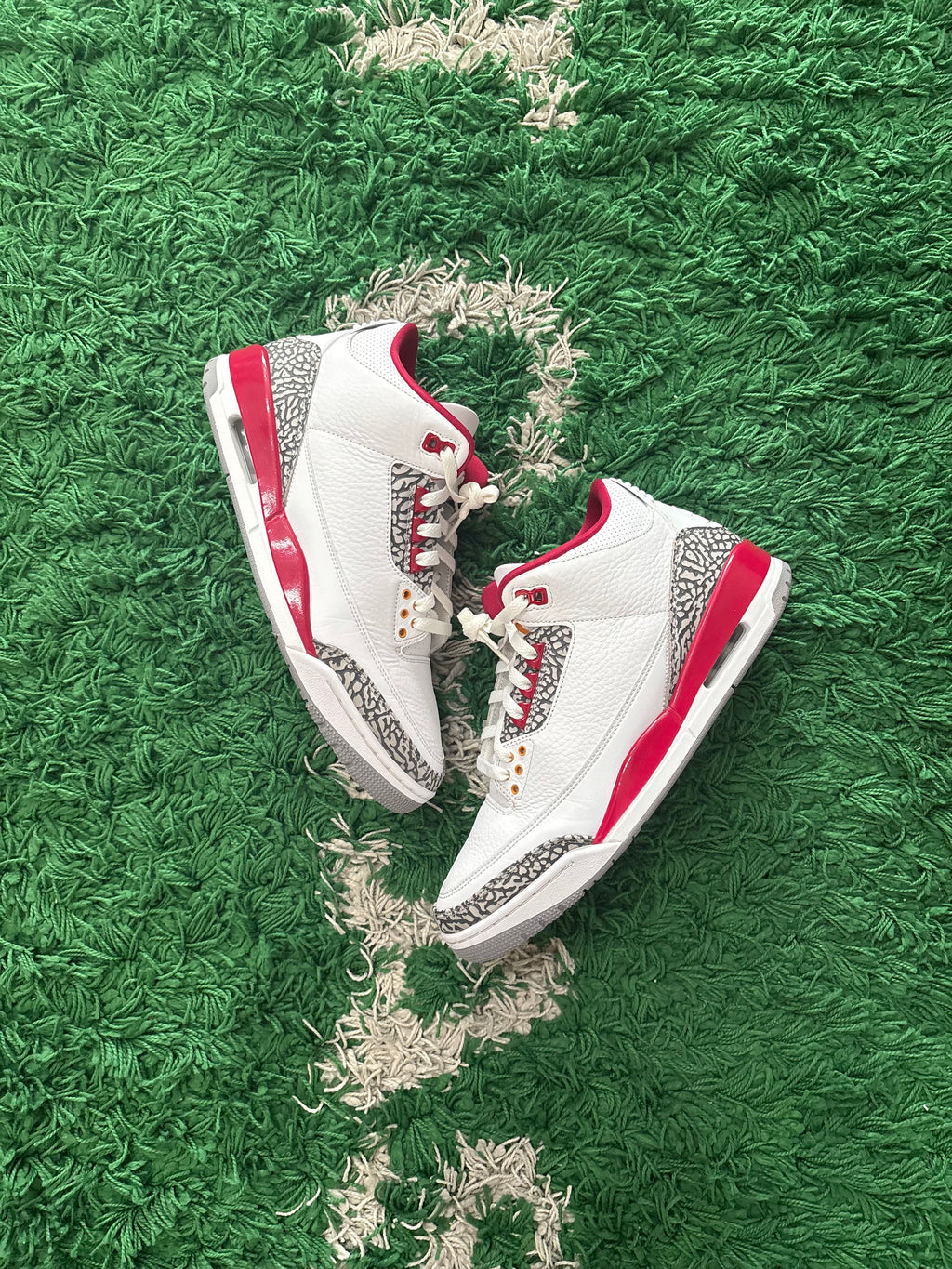 Jordan Retro 3 “Cardinal Red”