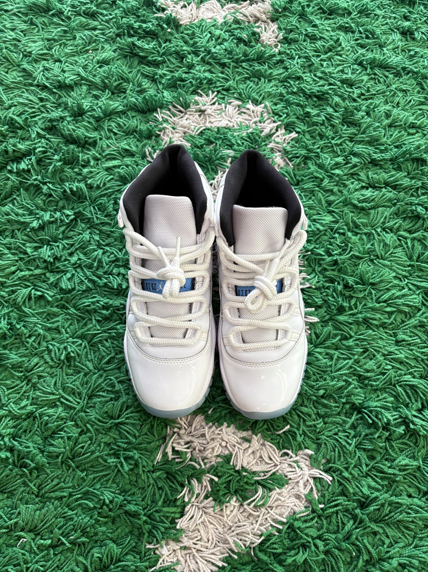 Jordan Retro 11 “Legend Blue”