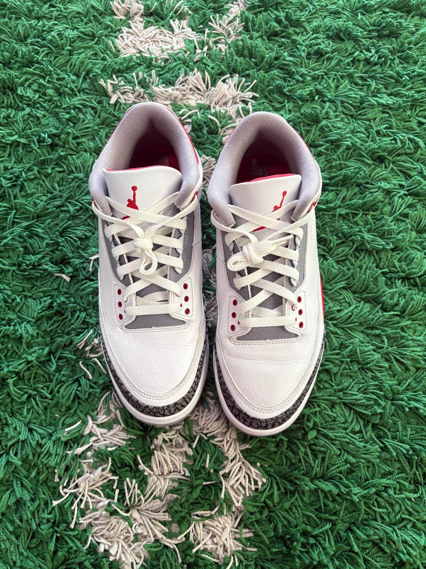 Jordan Retro 3 “Fire Red”