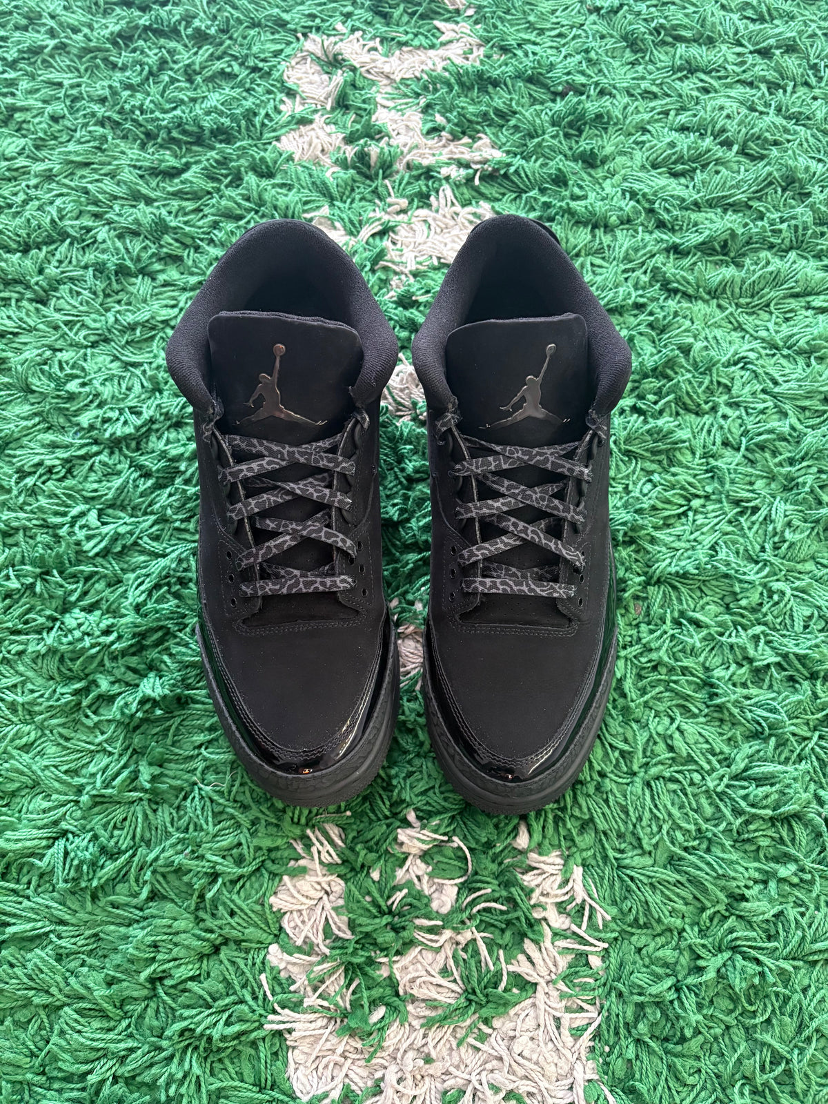 Jordan Retro 3 “Black Cat”