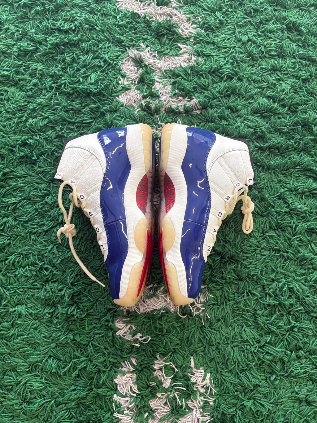 Jordan Retro 11 “Rare”